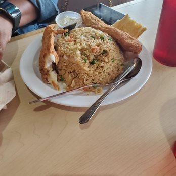 Hank's Crawfish - Fish and rice - Cajun/Creole Near Me - Houston, Texas