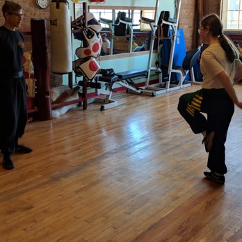 Chinese Martial Arts - Girls love kung-Fu - Chinese Martial Arts Near Me - Chicago, Illinois Chinese Martial Arts - Girls love kung-Fu - Chinese Martial Arts Near Me - Chicago, Illinois