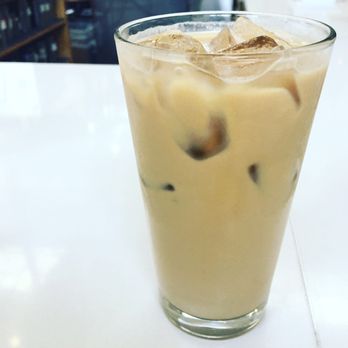 Intelligentsia Coffee - Ice latte - Coffee & Tea Near Me - Venice, California Intelligentsia Coffee - Ice latte - Coffee & Tea Near Me - Venice, California
