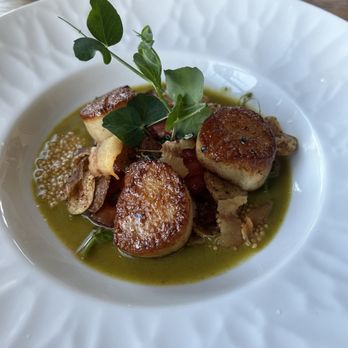 Heirloom - Scallops, crispy potatoes and micro-greens - Wine Bars Near Me - Virginia Beach, Virginia