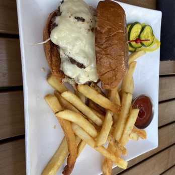 Lake & Irving - Luxe Burger with Fries - New American Near Me - Minneapolis, Minnesota