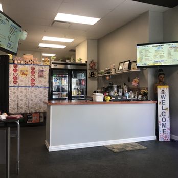 Bee’s Boba - Cute interior. - Bubble Tea Near Me - Clearwater, Florida
