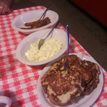 Samoa Cookhouse - French toast, eggs, and sausage - American Near Me - Samoa, California