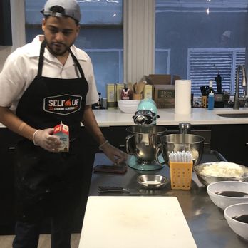 Selfup Cooking Classes - Tiramisu demonstration with Chef Danny - Cooking Classes Near Me - New York, New York Selfup Cooking Classes - Tiramisu demonstration with Chef Danny - Cooking Classes Near Me - New York, New York
