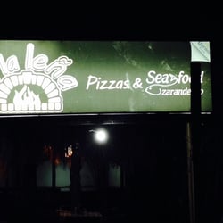 A La Leña Pizzas & Sea Food Zarandeado
