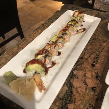 Amakara - Dragon roll - Sushi Bars Near Me - Dublin, California