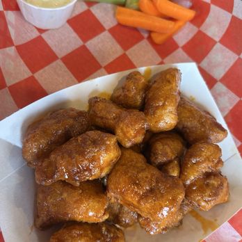 Otto’s - Hot honey boneless chicken wings - Sandwiches Near Me - Fairplay, Colorado