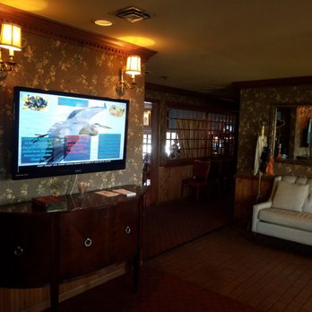 Chestnut Hill Restaurant - Waiting area. - New American Near Me - Myrtle Beach, South Carolina