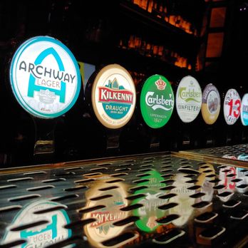 Merchant's Arch Bar - Irish Near Me - Dublin, D