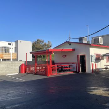 Art's Burgers - Outdoor - Burgers Near Me - El Monte, California Art's Burgers - Outdoor - Burgers Near Me - El Monte, California