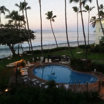 Kana'i A Nalu - The pool as seen by our lanai. - Vacation Rentals Near Me - Wailuku, Hawaii