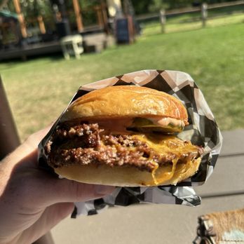 Sear + Savor - Classic smash burger - Burgers Near Me Sear + Savor - Classic smash burger - Burgers Near Me