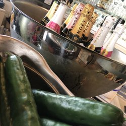 Cucumber Lounge - Champagne ready