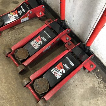 Discount Tire - Jacks - Tires Near Me - Glendale Heights, Illinois