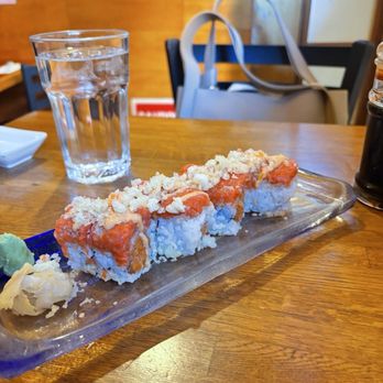 Quan Sushi Grill - Dragon Phoenix Special Roll - Sushi Bars Near Me - New York, New York