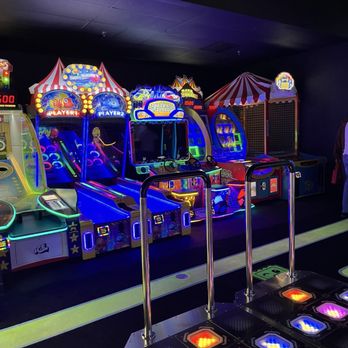 Fun Zone Arcade - Games in the back - Arcades Near Me - Folsom, California