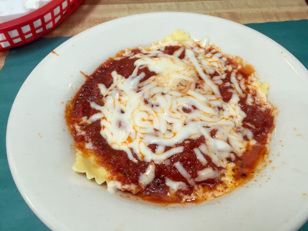 PIZZA HOUSE Updated October 2024 902 E Main St, Harrisville, West