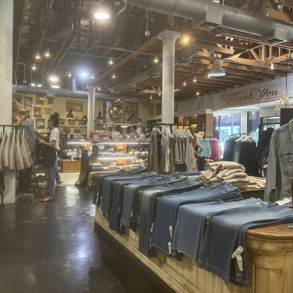 American Rag Cie - Women's Clothing Near Me - Los Angeles, California