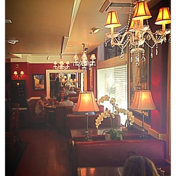 Russell's - Fancy Diner - American Near Me - Pasadena, California