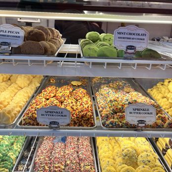 Freed's Dessert Shop - Cookies - Bakeries Near Me - Las Vegas, Nevada Freed's Dessert Shop - Cookies - Bakeries Near Me - Las Vegas, Nevada