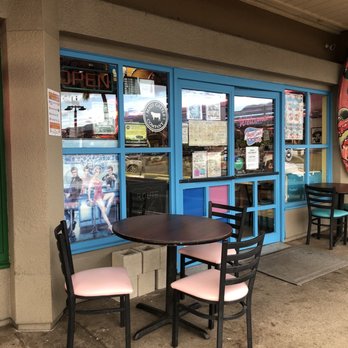 Peggy Sue's - Front door, outside seats - Burgers Near Me - Kihei, Hawaii Peggy Sue's - Front door, outside seats - Burgers Near Me - Kihei, Hawaii