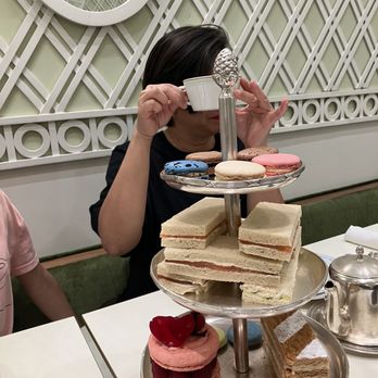 Ladurée - Beverly Hills - Macarons Near Me - Beverly Hills, California Ladurée - Beverly Hills - Macarons Near Me - Beverly Hills, California