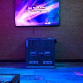 PlugIN Karaoke - Karaoke Near Me - Hallandale Beach, Florida
