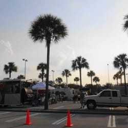 Oviedo Food Truck Bazaar
