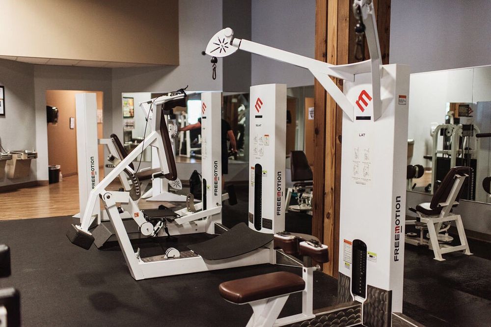 Gold's Gym Image