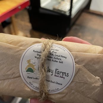 Harley Farms - Honey lavender goat cheese - Cheese Shops Near Me - Pescadero, California Harley Farms - Honey lavender goat cheese - Cheese Shops Near Me - Pescadero, California