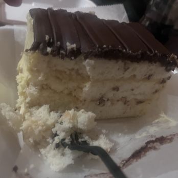 Del Mar Deli - Boston cream cake - Sandwiches Near Me - Las Vegas, Nevada Del Mar Deli - Boston cream cake - Sandwiches Near Me - Las Vegas, Nevada