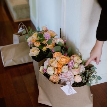 Dandelion Flowers and Gifts - Wedding bouquets - Florists Near Me - Alameda, California Dandelion Flowers and Gifts - Wedding bouquets - Florists Near Me - Alameda, California
