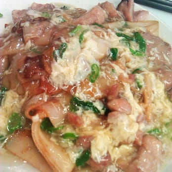 D House Cafe - Pan-Fried Rice Noodle w/ Egg Chiffon Sauce and Chicken - Chinese Near Me - Melbourne, VIC D House Cafe - Pan-Fried Rice Noodle w/ Egg Chiffon Sauce and Chicken - Chinese Near Me - Melbourne, VIC