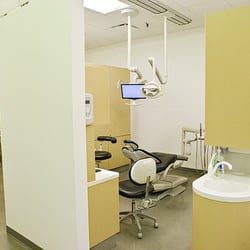 TREATMENT ROOM