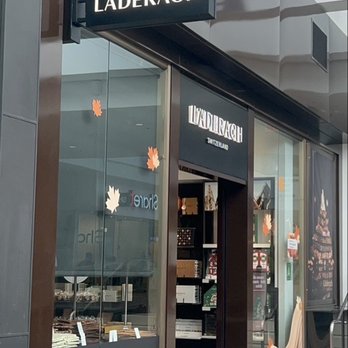 Läderach chocolatier suisse - Instagram/YouTube/TikTok/Yelp/Google Maps: @AC9MOO - Chocolatiers & Shops Near Me - Glendale, California Läderach chocolatier suisse - Instagram/YouTube/TikTok/Yelp/Google Maps: @AC9MOO - Chocolatiers & Shops Near Me - Glendale, California