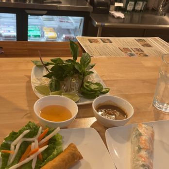 Saigon Rolls - Crispy Spring Roll - Vietnamese Near Me - Alexandria, Virginia