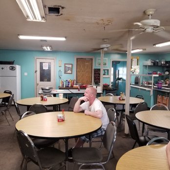 Soul's Harbor - Soul's Harbor kitchen area. - Thrift Stores Near Me - Dallas, Texas