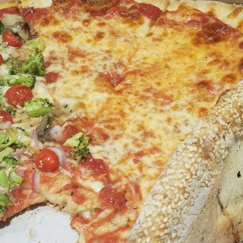East End Pizza - "NO sesame seeds please.." - Pizza Near Me - Long Beach, New York