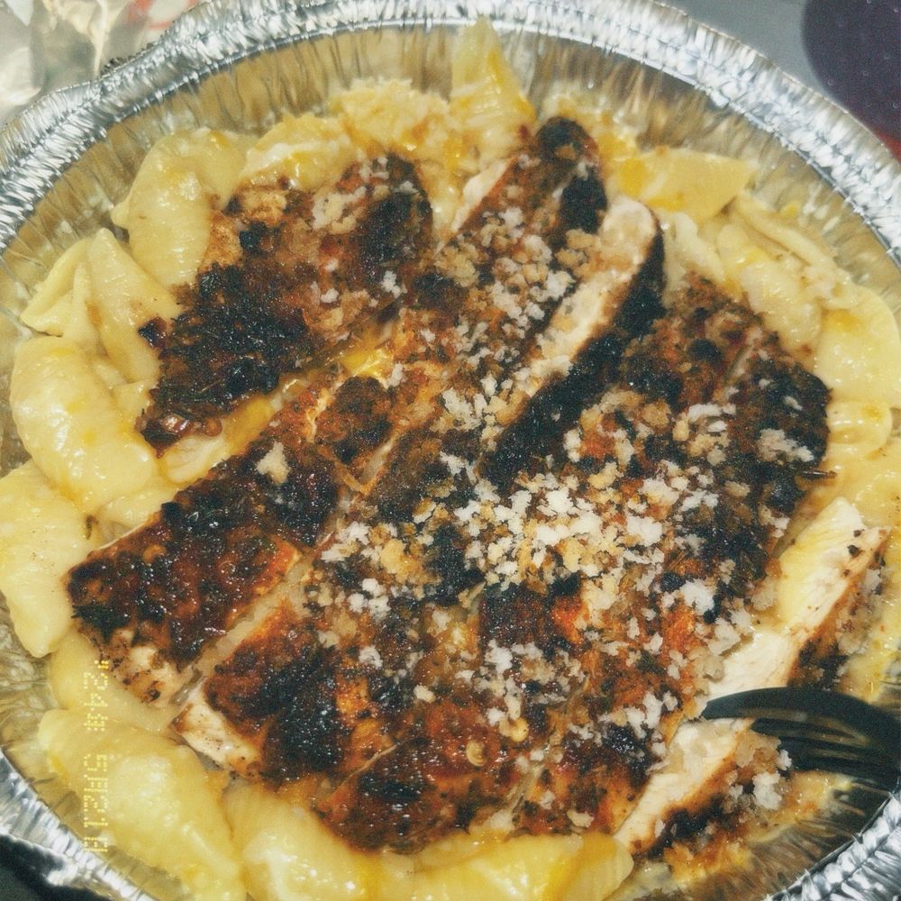 McNellie's - Blackened chicken mac & cheese - Pubs Near Me - Tulsa, Oklahoma