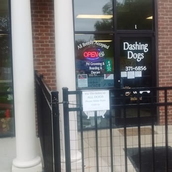 Dashing Dogs - All breeds welcome. Come join us for a nice relaxing day at the spa. - Pet Groomers Near Me - Carrollton, Virginia