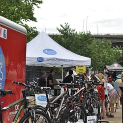 Agee's Bicycle Co - Agee's at the Riverrock Festival
