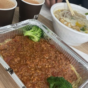 Trio Fast Food - Bolognese & satay beef vermicelli - Chinese Near Me - Markham, Ontario Trio Fast Food - Bolognese & satay beef vermicelli - Chinese Near Me - Markham, Ontario