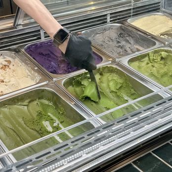 Machapresso - Family Size Gelato To-Go - Cafes Near Me - Edison, New Jersey