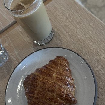 Eller Bakery - Bakeries Near Me - Costa Mesa, California Eller Bakery - Bakeries Near Me - Costa Mesa, California