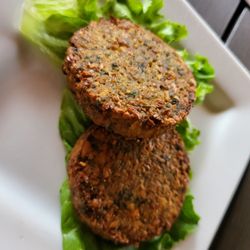 Amerikanos Grille - Side of falafel