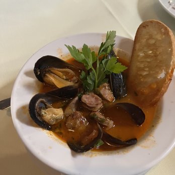 Malbec Argentinean Cuisine - Mejillones con Salchicha - Mussels and sausage - Argentine Near Me - Pasadena, California Malbec Argentinean Cuisine - Mejillones con Salchicha - Mussels and sausage - Argentine Near Me - Pasadena, California