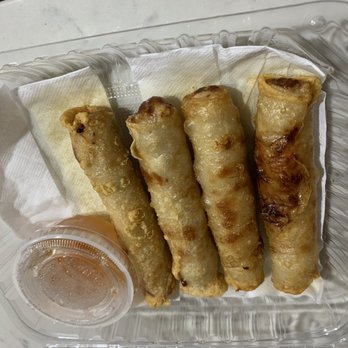 PT Eatery - Egg Roll - Vietnamese Near Me - San Diego, California