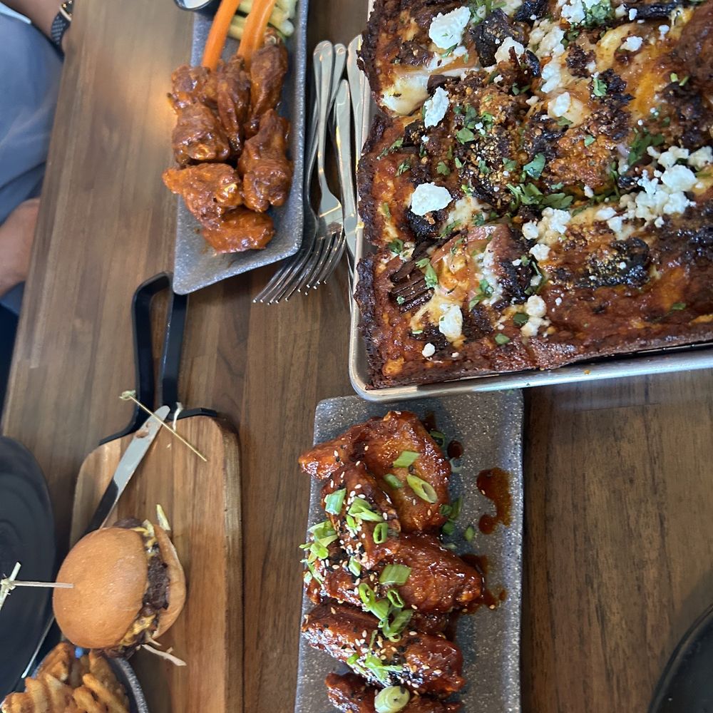 Corner Tap - Pizza, wings,sliders, fries - Beer Bar Near Me - Santa Barbara, California Corner Tap - Pizza, wings,sliders, fries - Beer Bar Near Me - Santa Barbara, California
