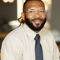 Peachtree Spine & Sports Physicians - Hyneef Banks, PTA