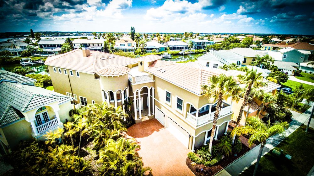 CHARLENE WESTON WESTON GROUP REAL ESTATE Contact Agent 12 Photos